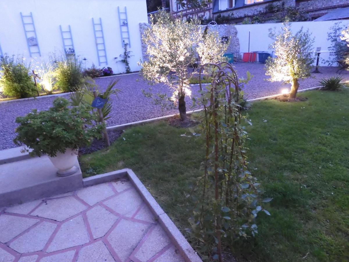 Gite La Perissoire - Place De Parking Incluse Ετρετά Εξωτερικό φωτογραφία